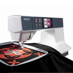 Pfaff Creative 3 0 34